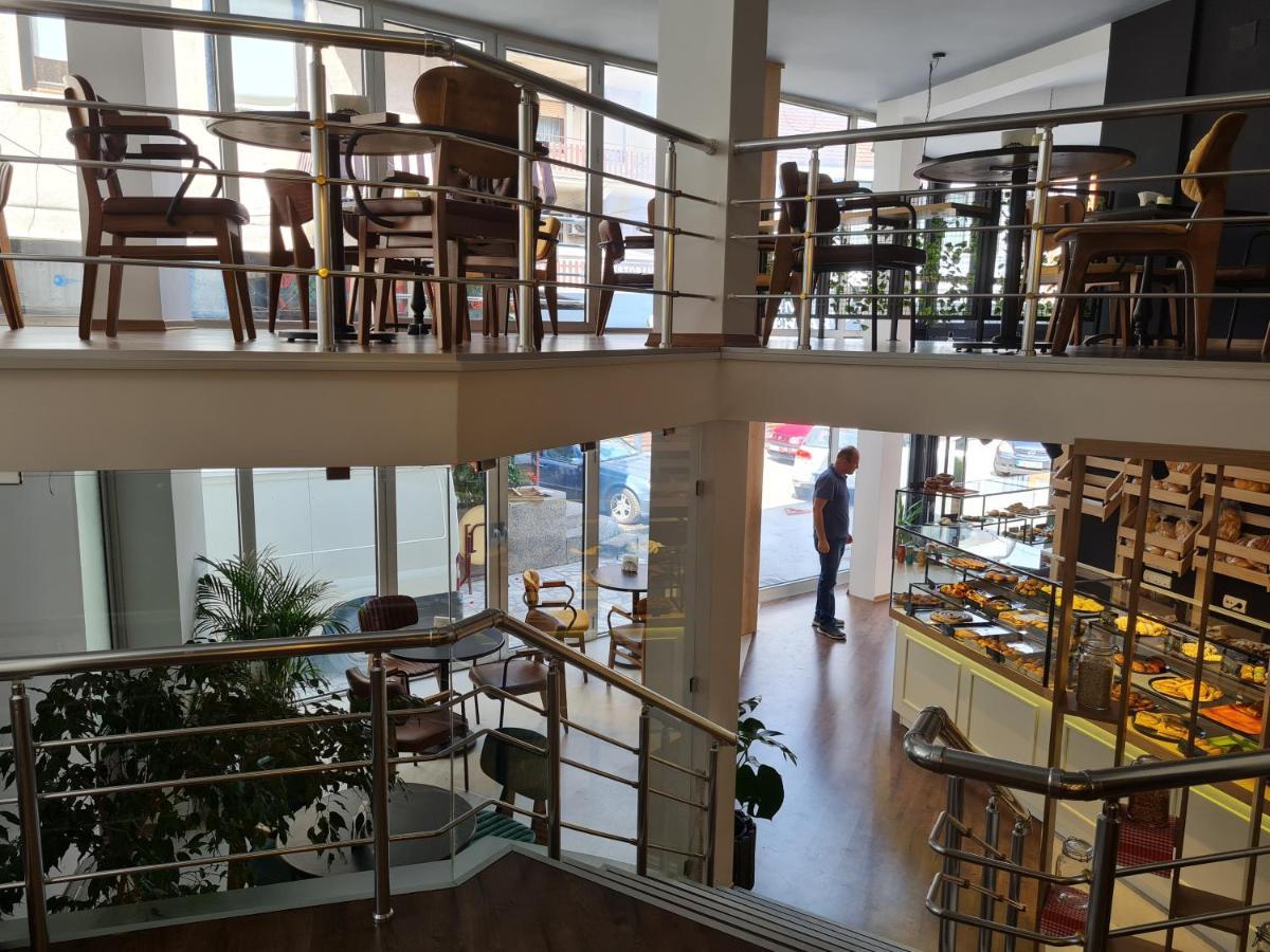 Vila Sofra Struga Eksteriør billede